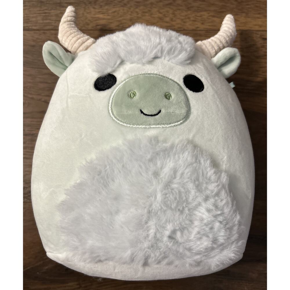 Squishmallow 8” Iver